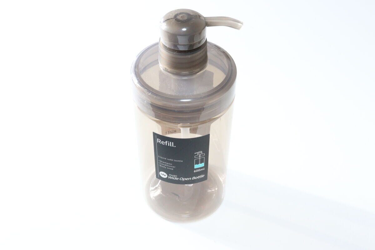 1dp広口ポンプボトル600ml丸アンバー　パッケージ