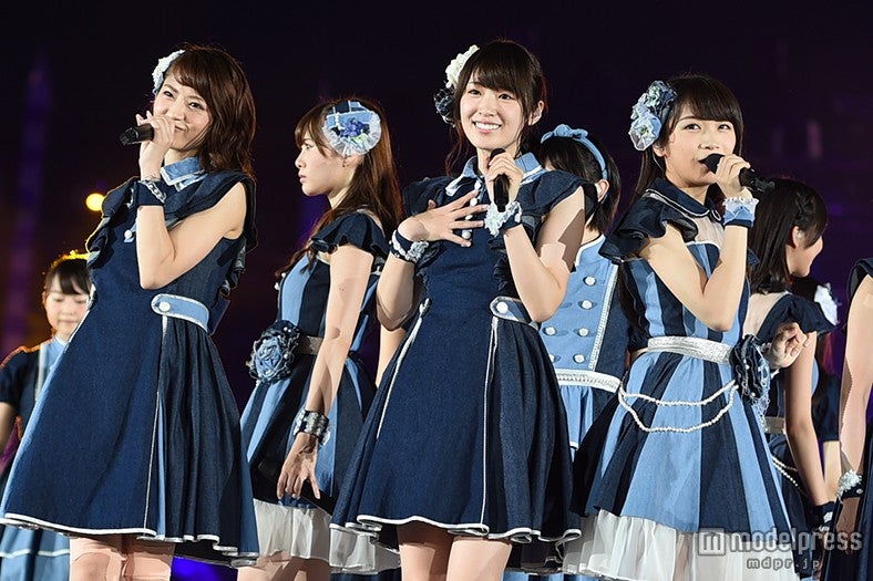 若月佑美、高山一実、秋元真夏