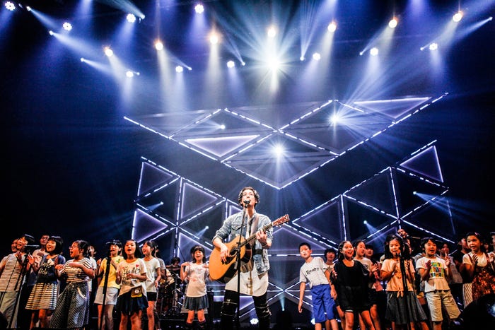 DEAN FUJIOKA(撮影:HIRO KIMURA)