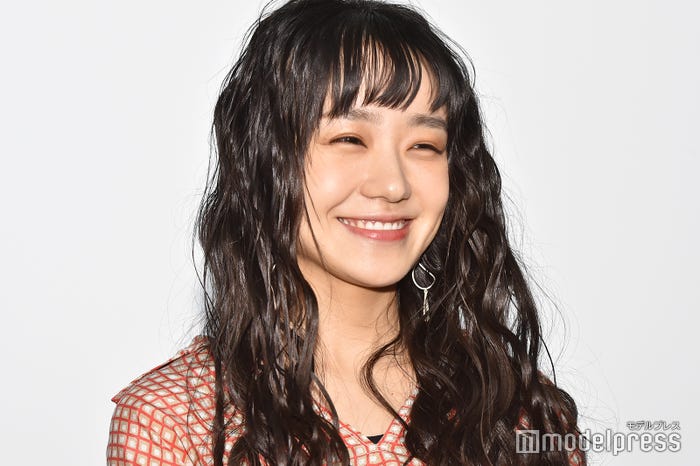 奈緒(C)モデルプレス