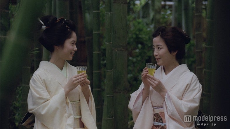 宮崎あおい＆宮沢りえ、しっとり和服で初共演　