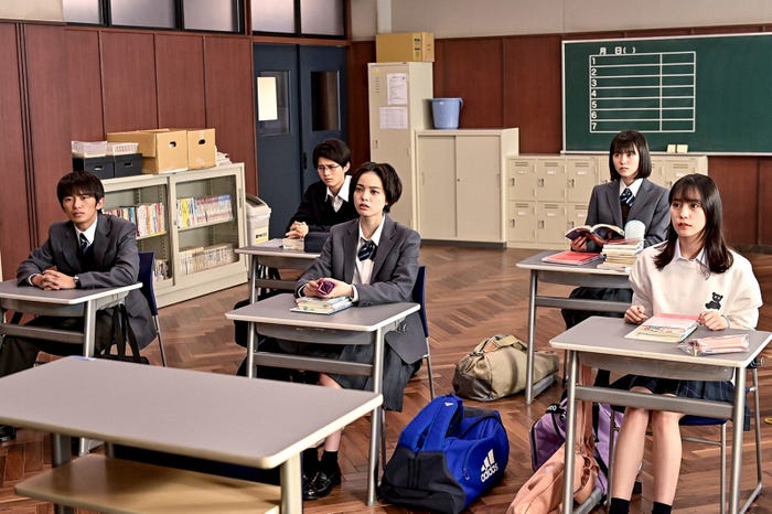 加藤清史郎、鈴鹿央士、平手友梨奈、志田彩良、南沙良「ドラゴン桜」第6話より(C)TBS