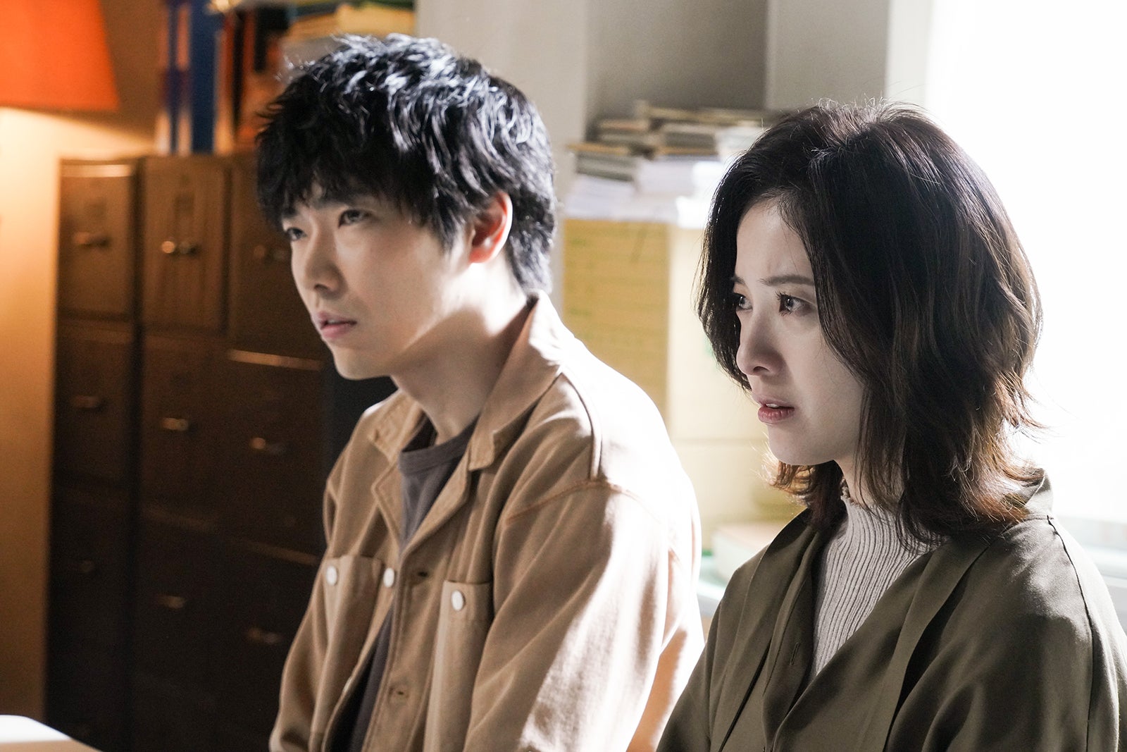 柄本佑、吉高由里子（C）日本テレビ