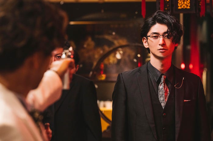 古川雄大「恋と弾丸」第8話より(C)箕野希望・小学館/「恋と弾丸」製作委員会・MBS