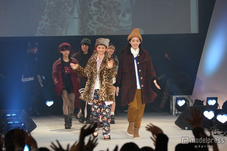 ファッションショーフィナーレ