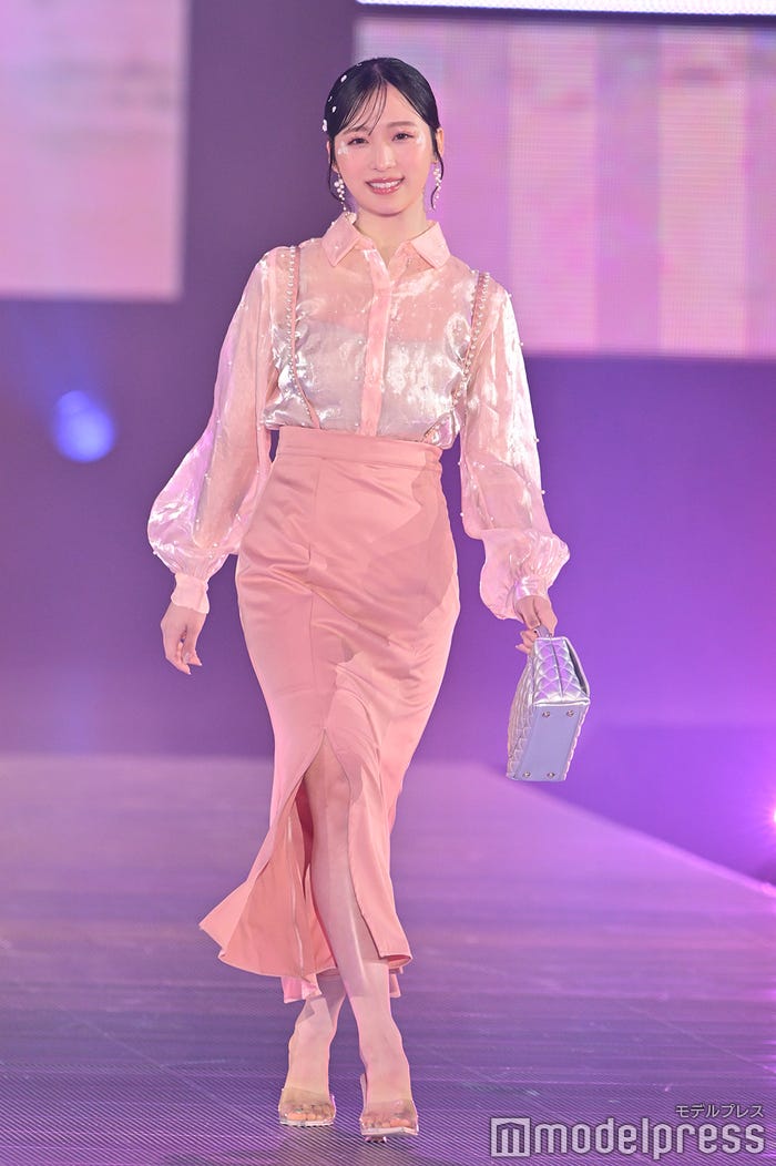 小栗有以(C)モデルプレス