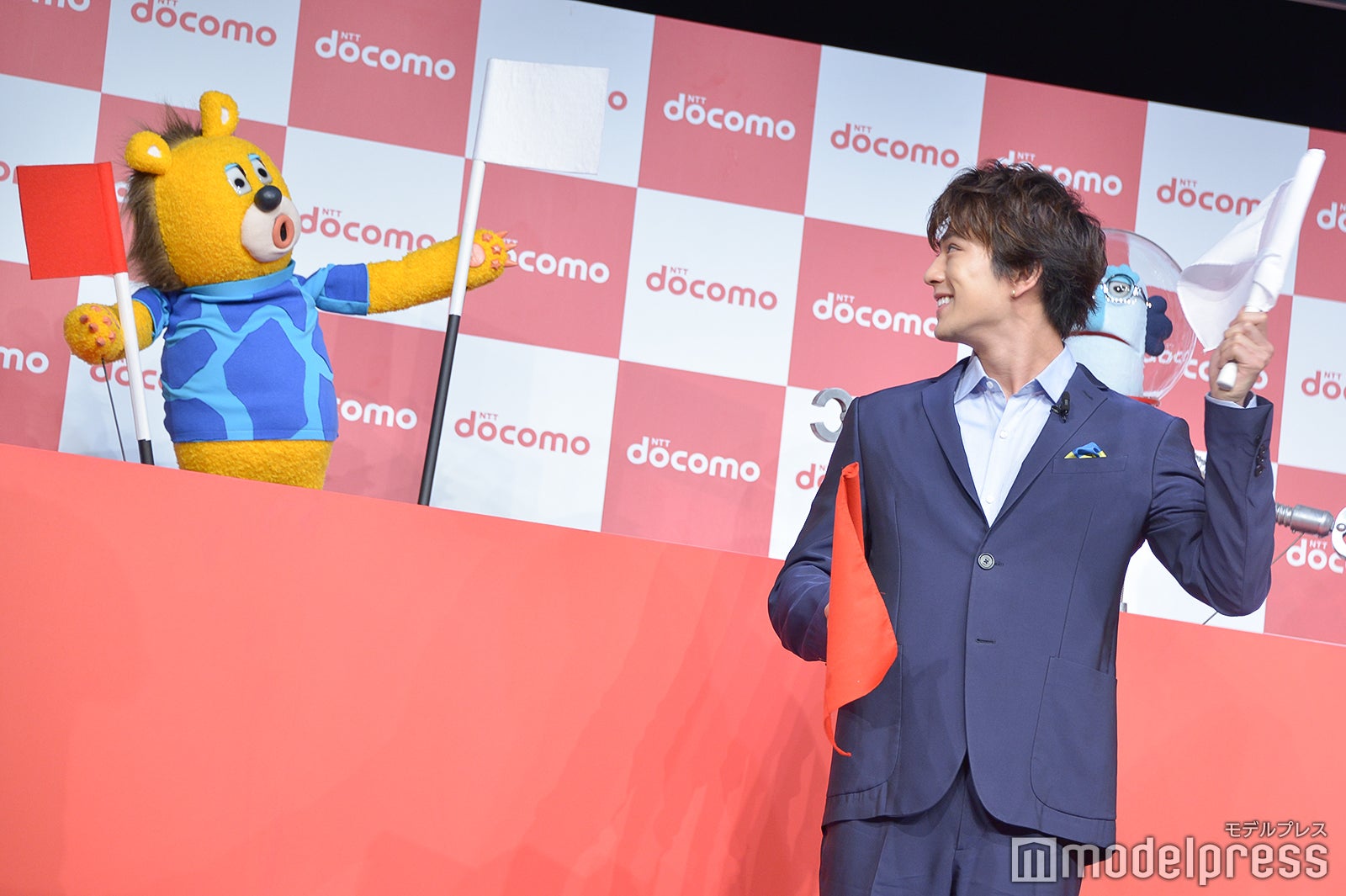 旗揚げゲームに挑む新田真剣佑 （C）モデルプレス