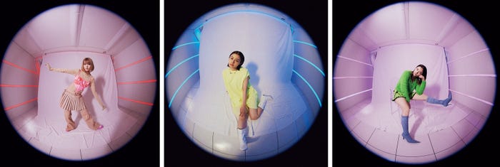 (左から)新條由芽、本間日陽、桃月なしこ/誌面カット(提供写真)