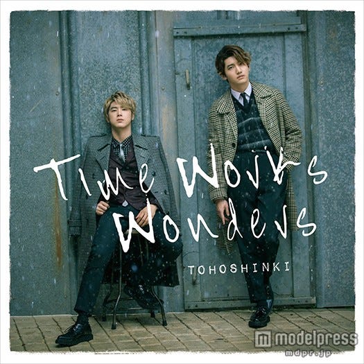 東方神起「Time Works Wonders」CDシングル(2014年11月5日発売)