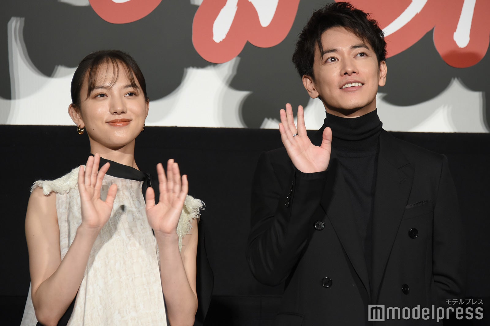 清原果耶、佐藤健、阿部寛、瀬々敬久監督（C）モデルプレス