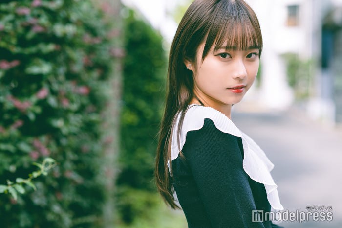 夏坂結名さん(C)モデルプレス