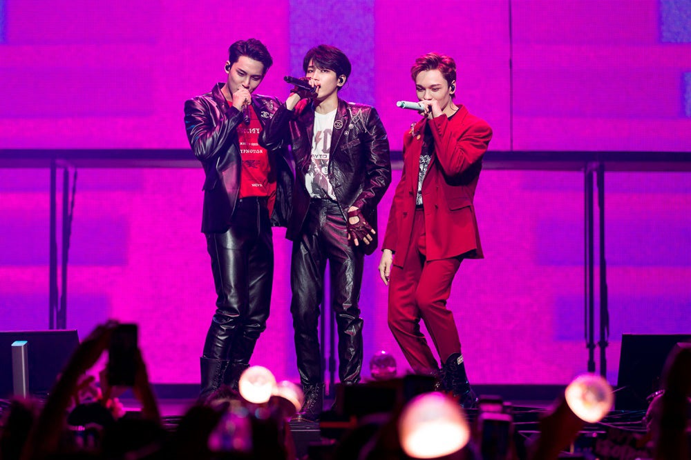 SEVENTEEN（写真提供：プレディスエンターテイメント）