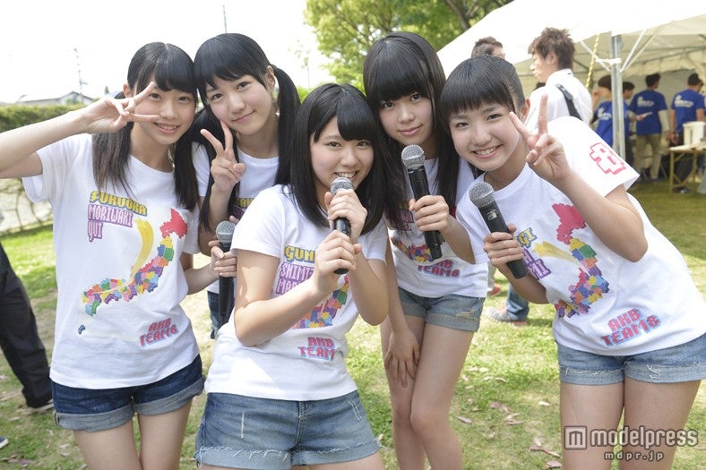 AKB48、チーム8（C）AKS