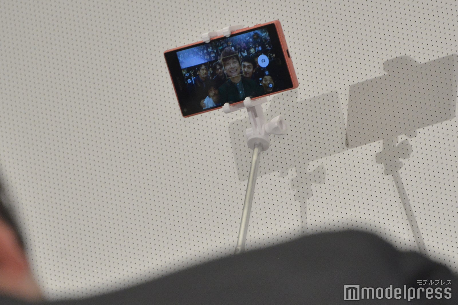 （C）モデルプレス