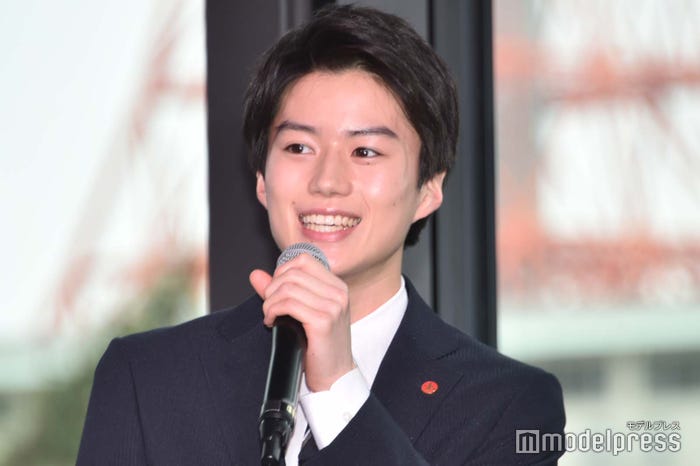 奥智哉(C)モデルプレス