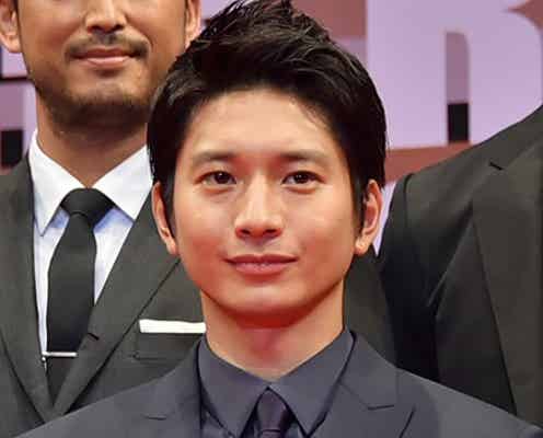 向井理、撮影現場でケガ「血が止まらなかった」 監督からは絶賛も「オーラがすごい」