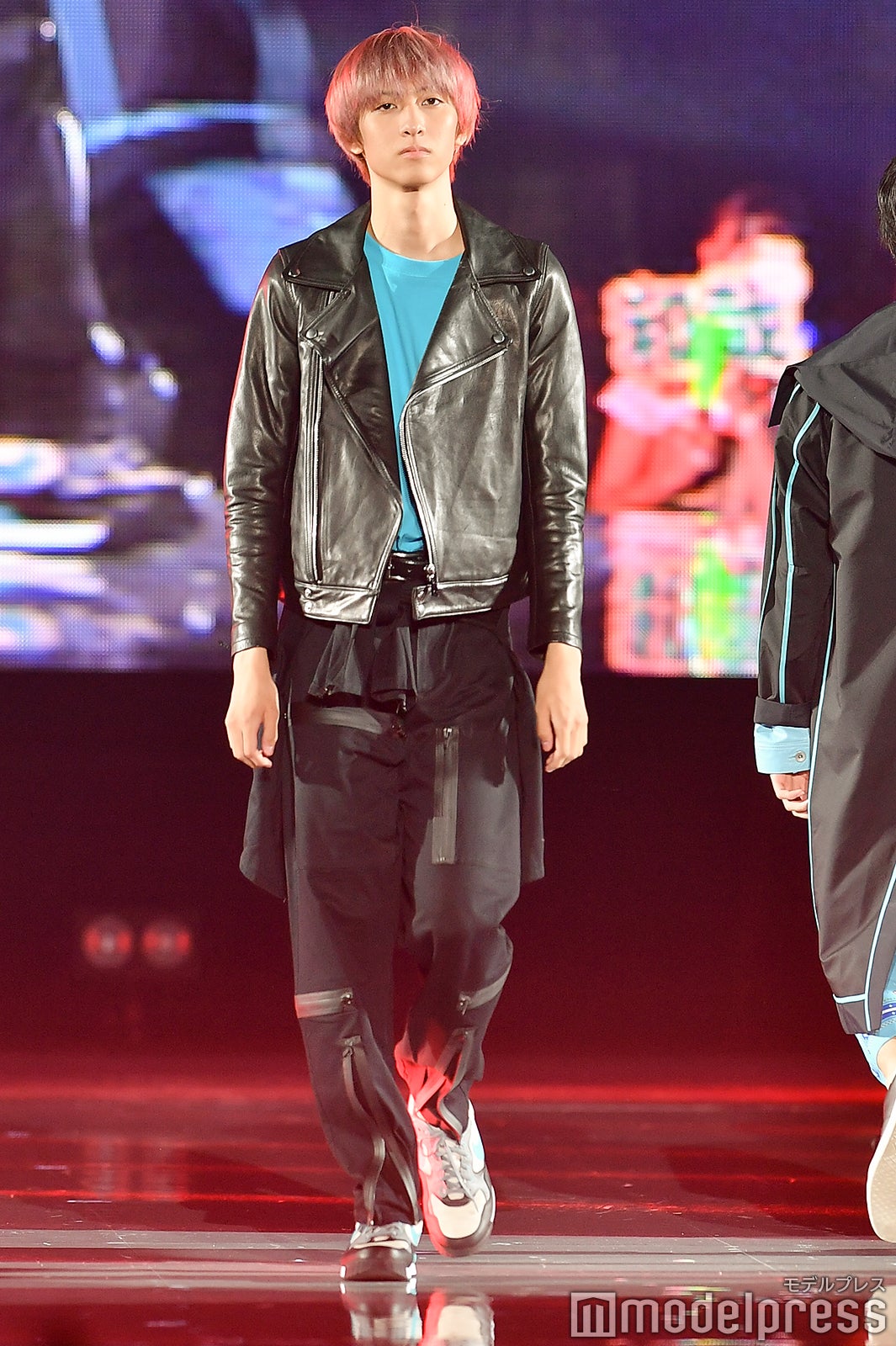 SUPER★DRAGON／ランウェイの様子（C）モデルプレス