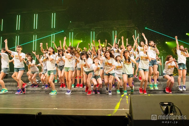 全国10都市12公演の全国ツアーを走り切った（C）NMB48