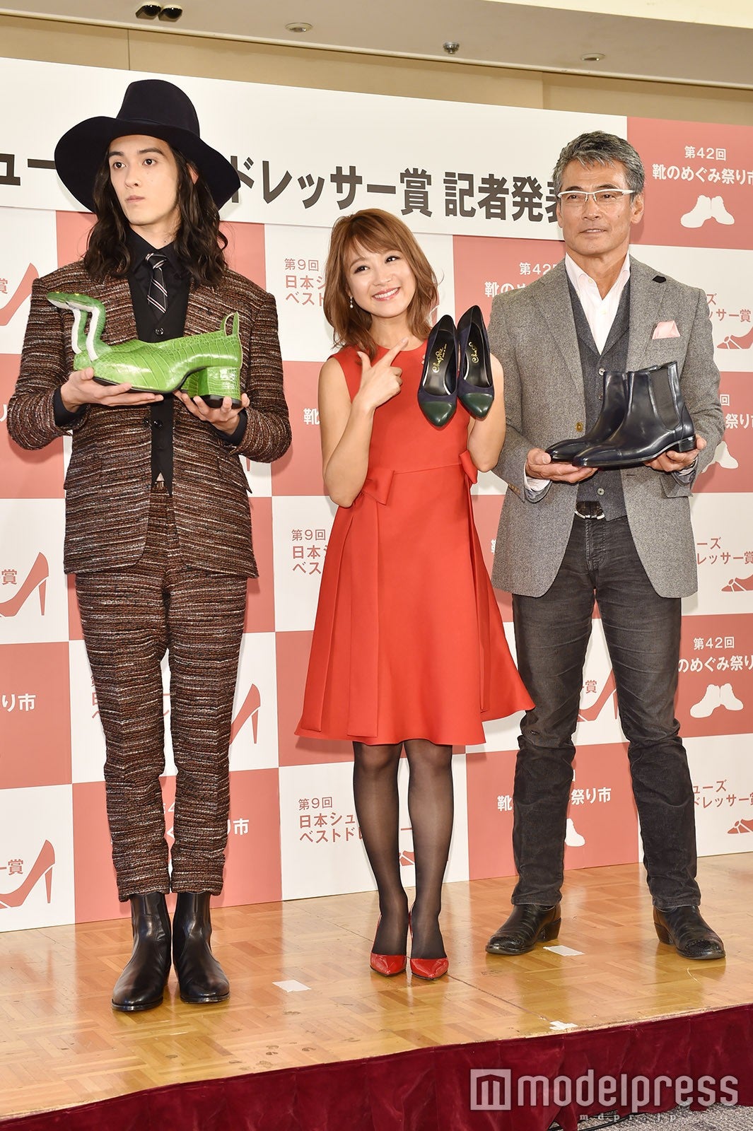 栗原類、鈴木奈々、渡辺裕之 （C）モデルプレス