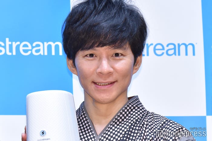 渡部建 (C)モデルプレス