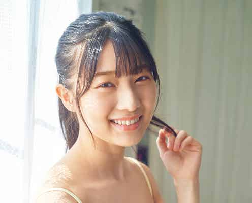 NMB48安部若菜、キャミ姿で美谷間際立つ