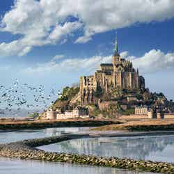 1位に選ばれた「モン・サン・ミシェルとその湾」（フランス）（C）Fotolia（Pixel & Création）
