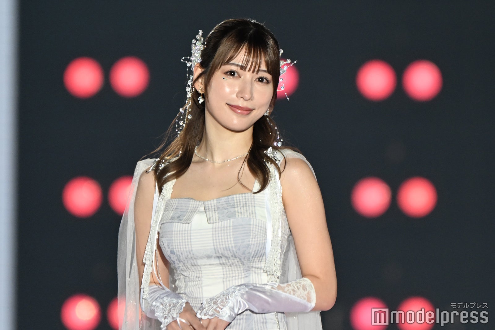 雪平莉左（C）モデルプレス