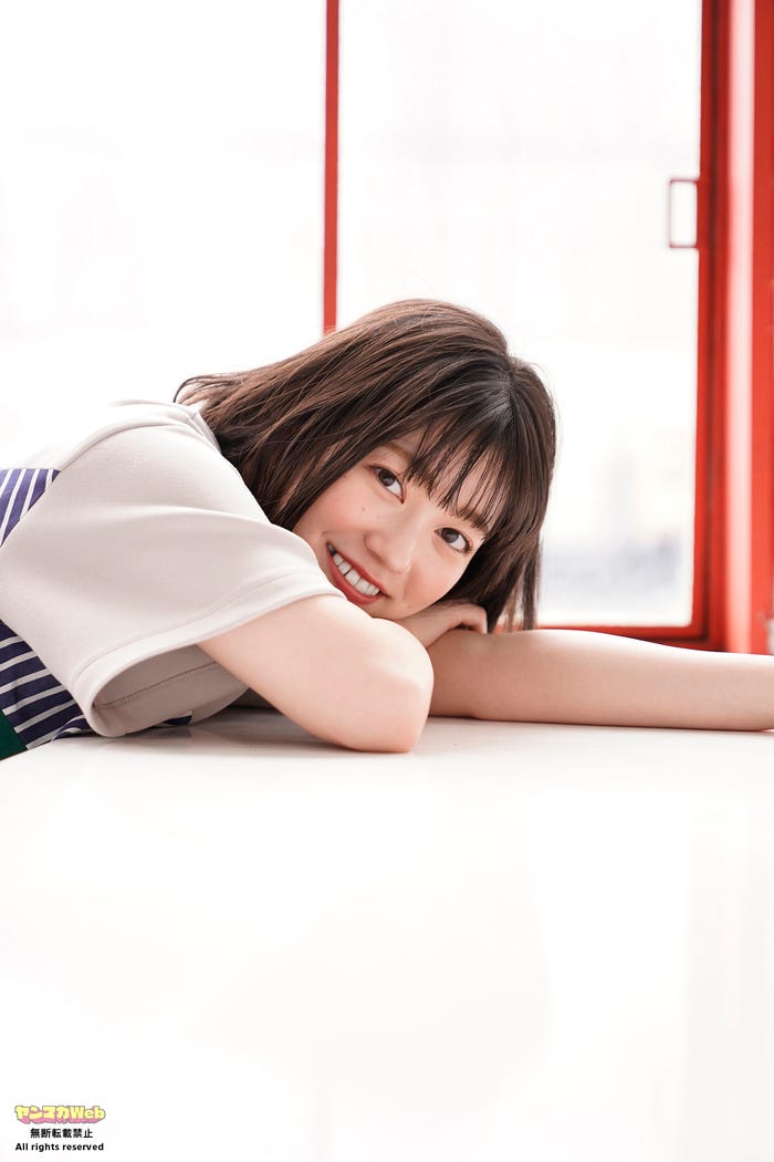 幸阪茉里乃(C)佐藤佑一/ヤンマガWeb