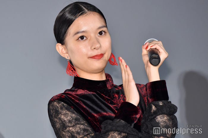 芳根京子 (C)モデルプレス