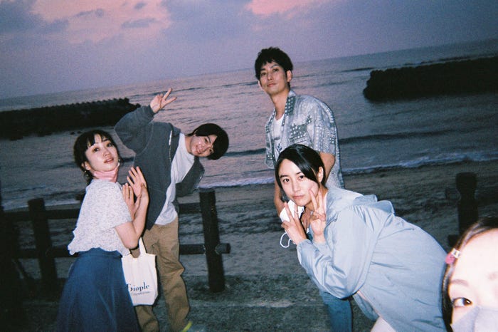 川添野愛、西畑大吾、平岡祐太、山本美月、生駒里奈(C)2023『忌怪島/きかいじま』製作委員会