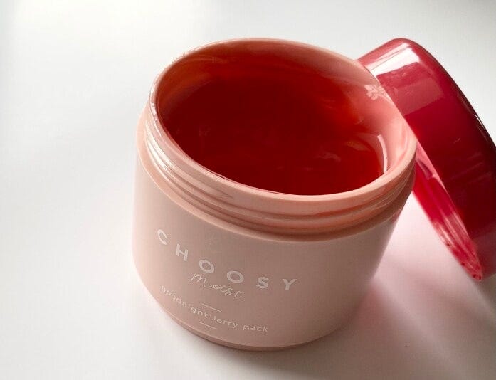 いちごを連想させる見た目もかわいらしいチューシー