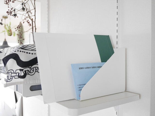 床置き防止テクニック①モノの置き場所を決める 床置き防止テクニック①モノの置き場所を決める