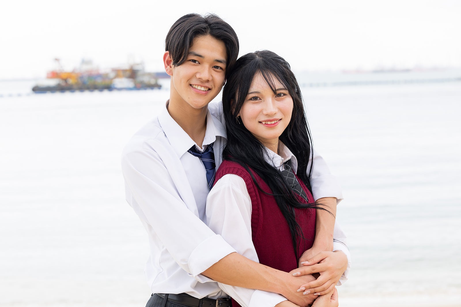 ゆうすけ、じゅり「今日、好きになりました。卒業編2025inシンガポール」（C）AbemaTV, Inc.