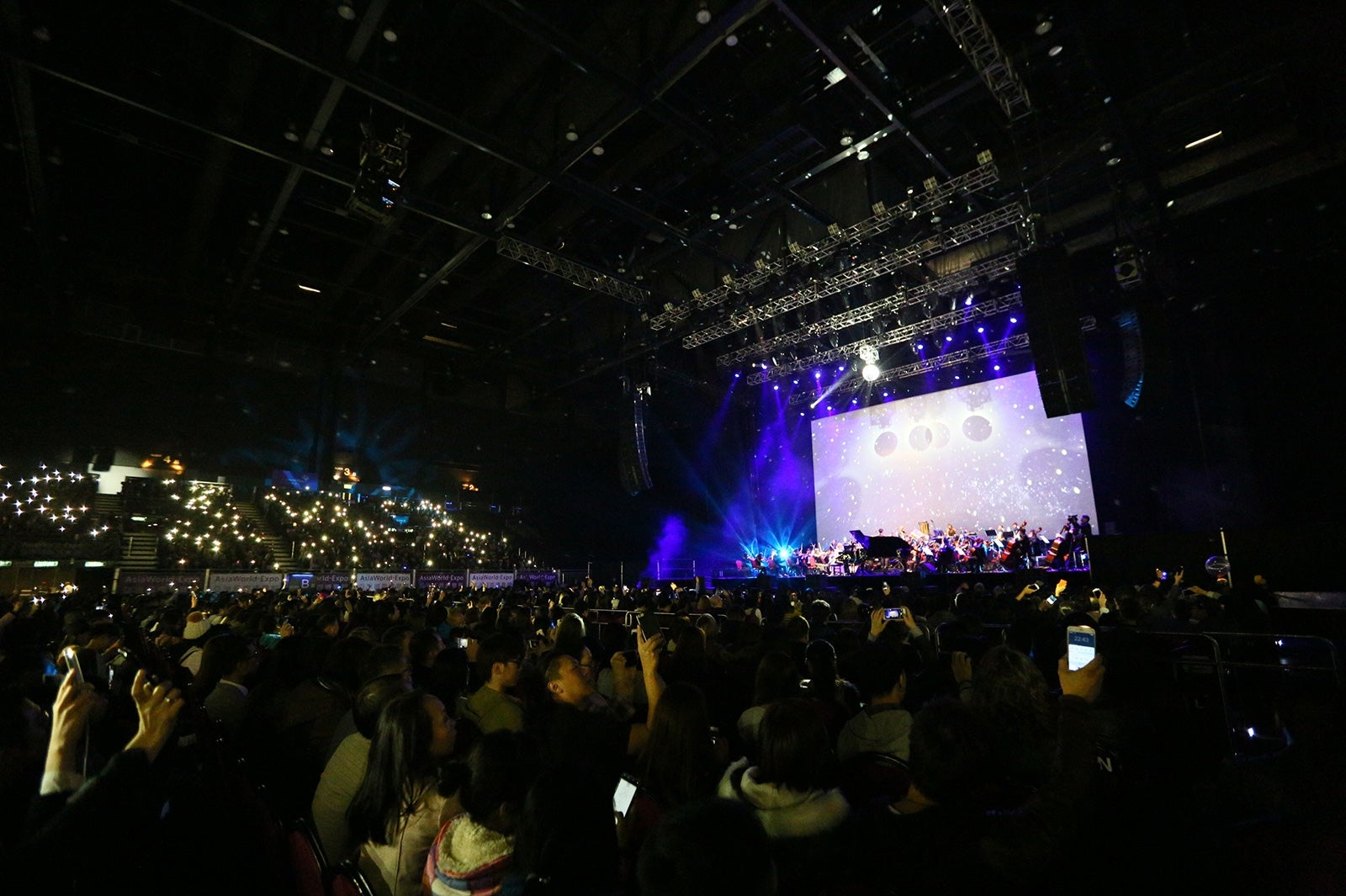 「YOSHIKI Classical Special with Orchestra-HONG KONG」より