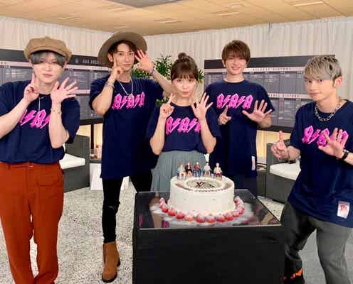 AAA、デビュー15周年記念日に集結 ファンに感謝伝える