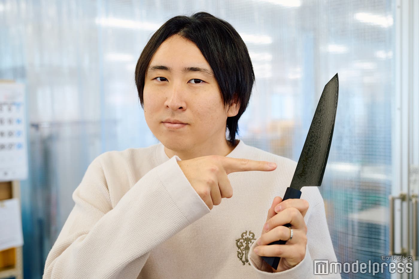 カッコ良さ・切れ味・機能性の全て兼ね備えた究極の1本(C)モデルプレス
