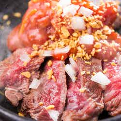 「Doni」淡路牛のステーキ（ガーリックトマトソース）／画像提供：東京和牛ショー