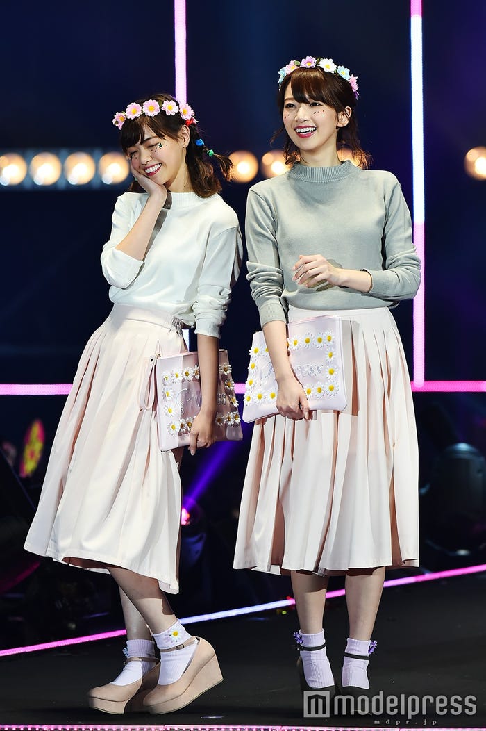 西野七瀬、橋本奈々未(C)モデルプレス