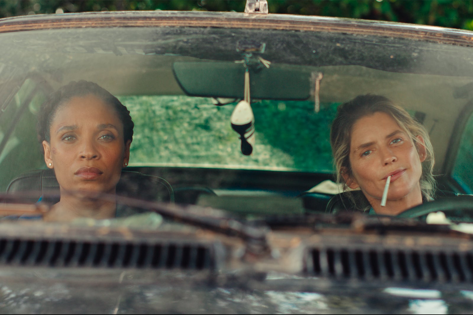 『ナイスガールズ in ニース』（C）NETFLIX, INC. AND IT'S AFFILIATES, 2024. ALL RIGHTS RESERVED.