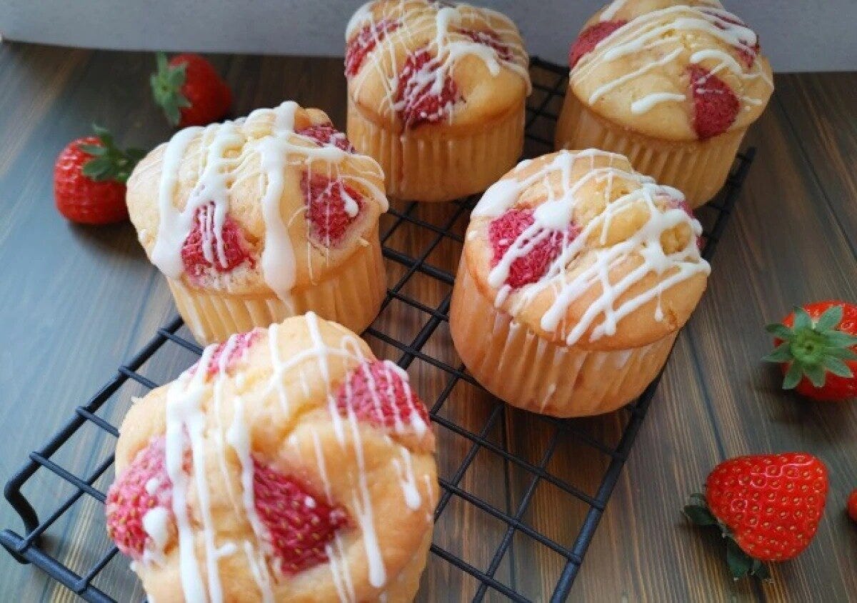 いちごマフィン いちごマフィン