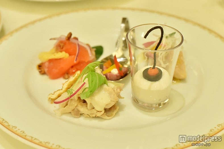 “アナとエルサのフローズンファンタジー”ブッフェ