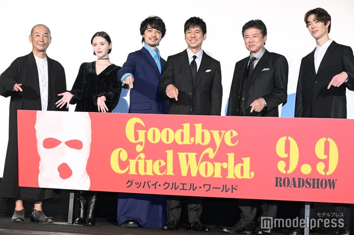 (左から)大森立嗣監督、玉城ティナ、斎藤工、西島秀俊、三浦友和、宮沢氷魚(C)モデルプレス