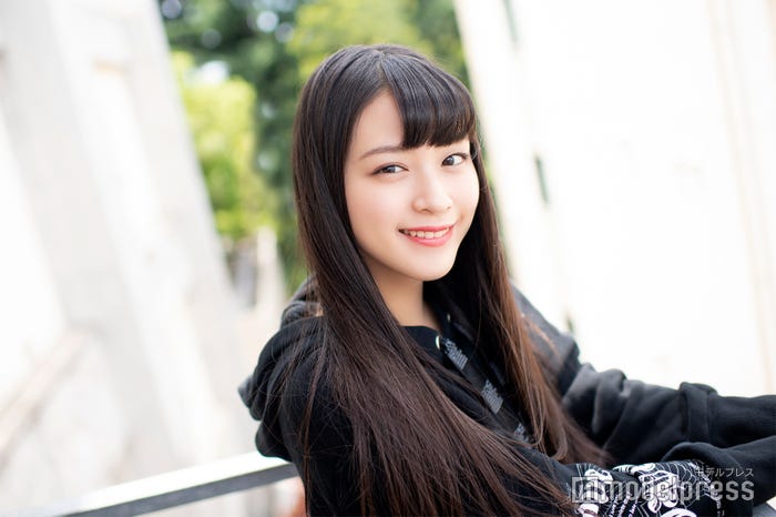 佐々木舞香 (C)モデルプレス