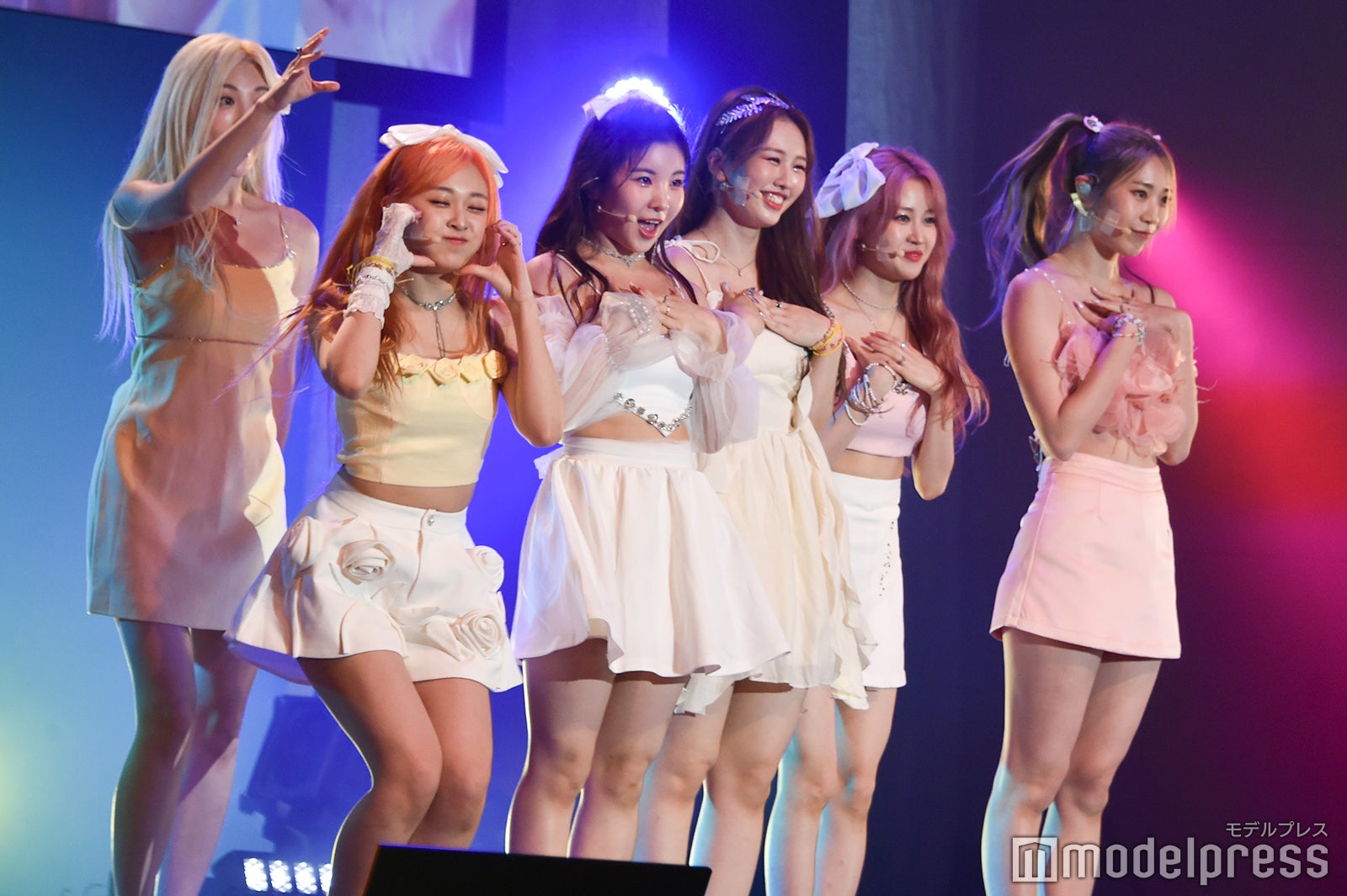 ロナ、リリカ、ナユ、ハナ、アラ、エルバ『ILY:1 日本ショーケース ～Start ILY:1～』 （C）モデルプレス