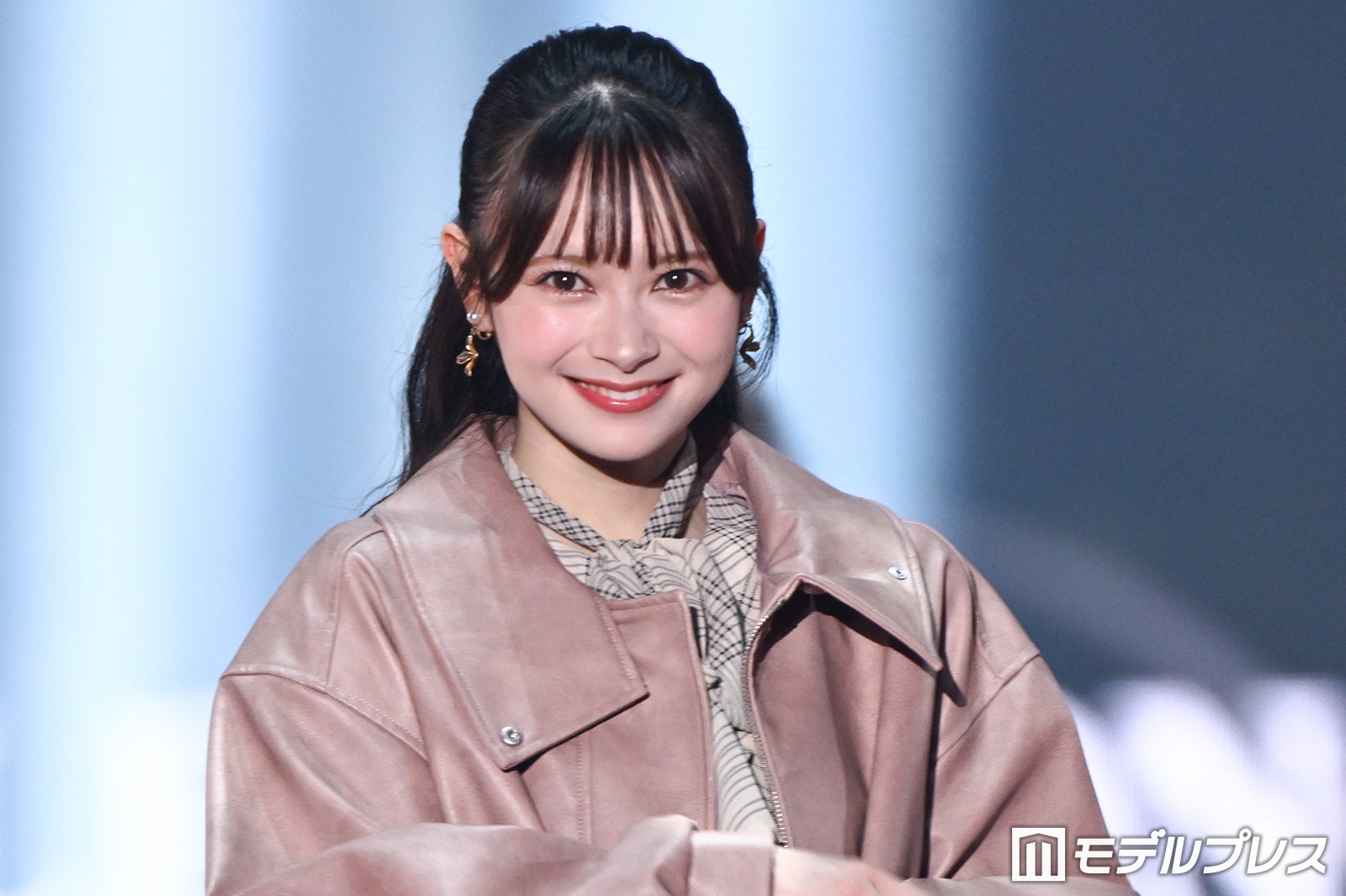 “顔面重要文化財”AKB48センター伊藤百花、淡色ワントーンコーデがお似合い「可愛すぎる」「雰囲気ぴったり」【TGC2026A/W】