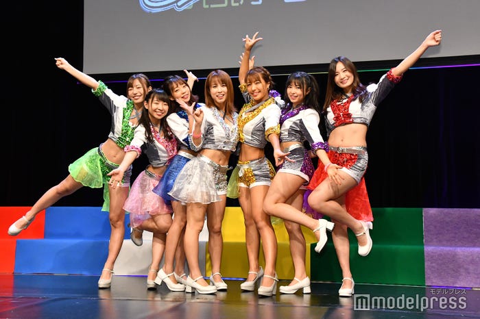 (左から)青山ひかる、犬童美乃梨、橋本梨菜 (C)モデルプレス