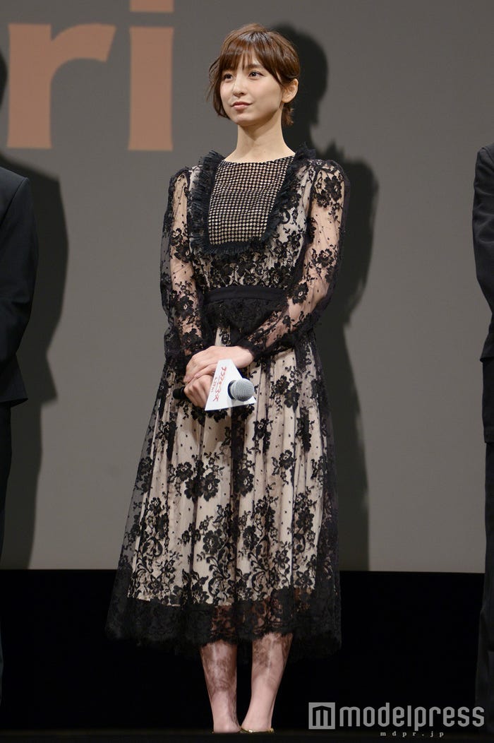 篠田麻里子(C)モデルプレス