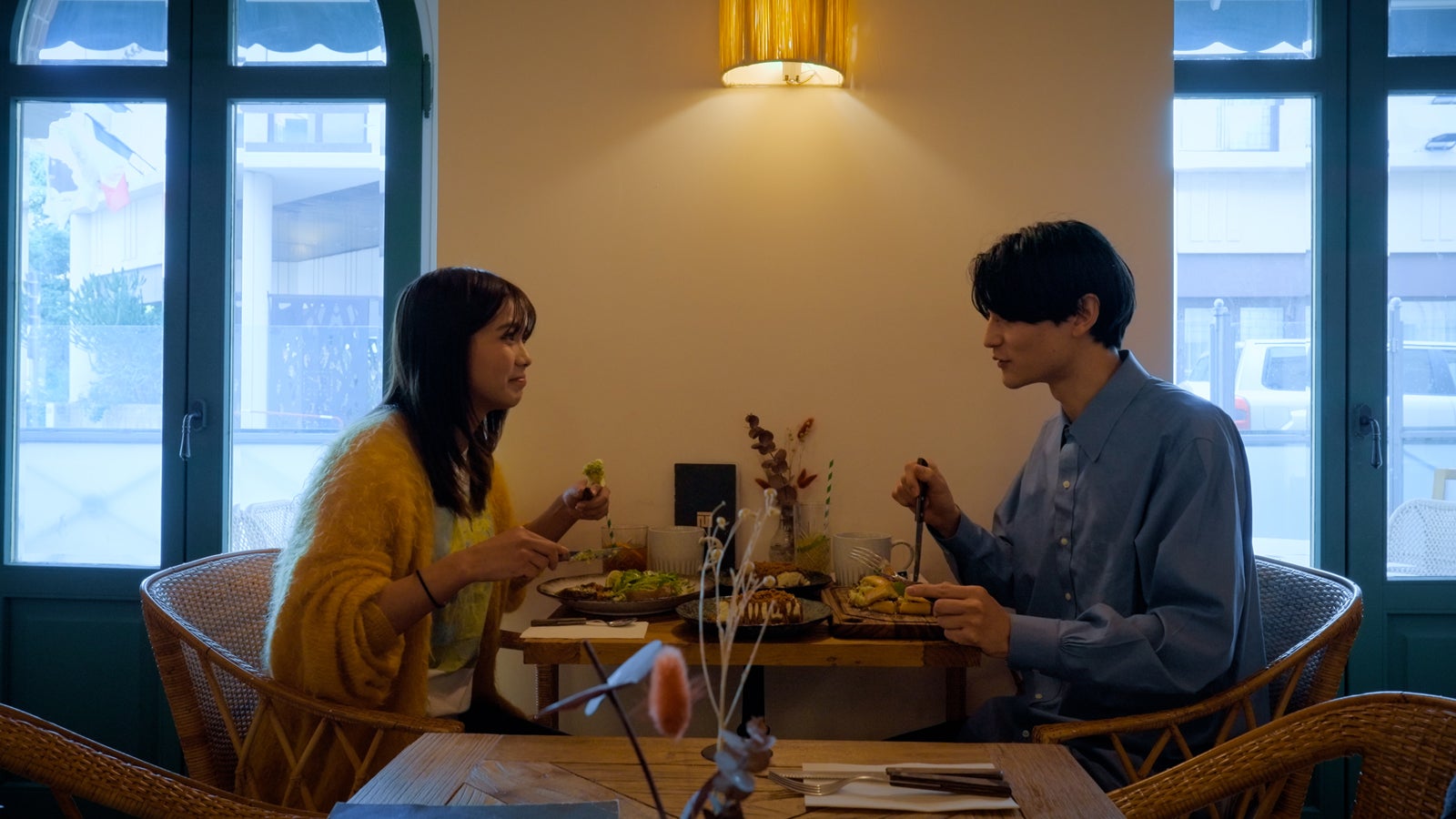 ナナミ、ケンスケ／Netflixリアリティシリーズ「オフライン ラブ」（提供写真）