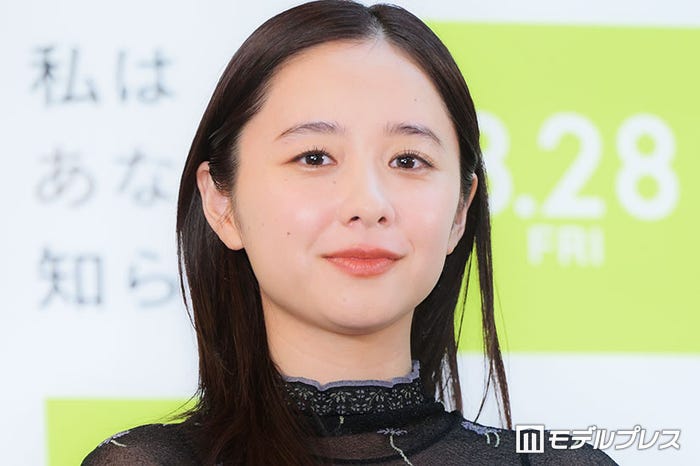 堀田真由(C)モデルプレス