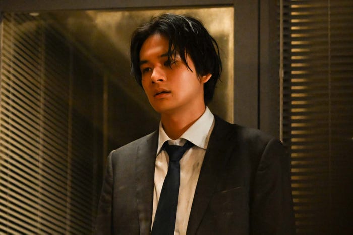 北村匠海「アンチヒーロー」第2話より(C)TBS